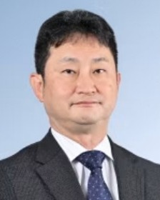 川口 義之氏