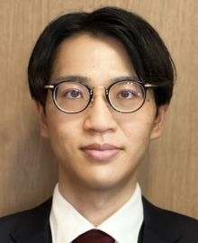 濱野 健一郎氏
