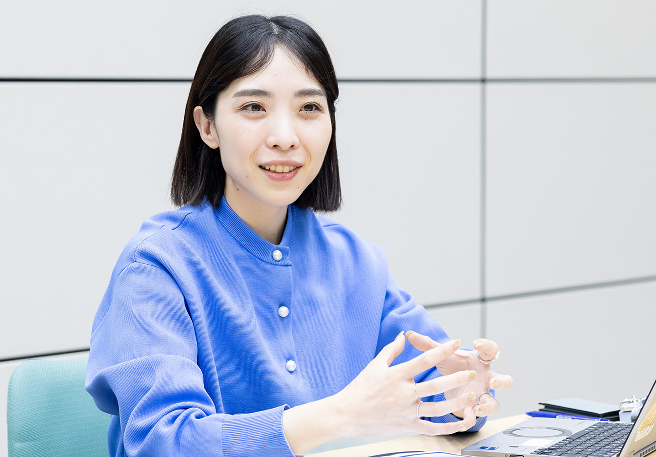 三井住友信託銀行株式会社 人事部 100周年プロジェクト担当 兼 採用チーム 上席調査役 桐生佳歩氏