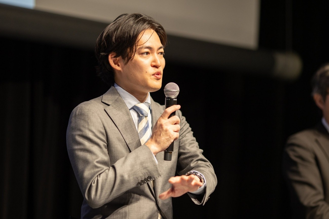 富澤 宏紀氏
