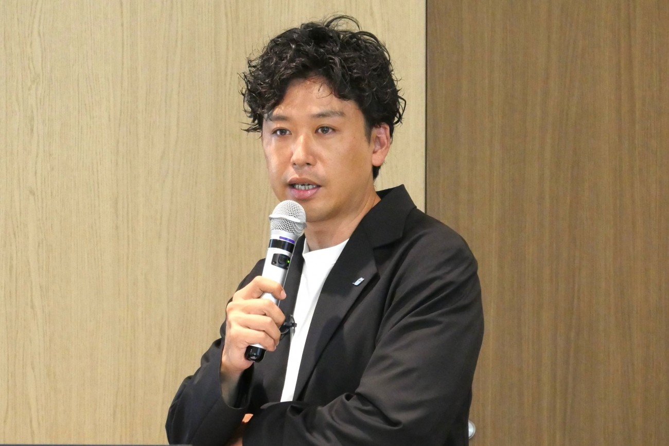 須藤 亮平氏