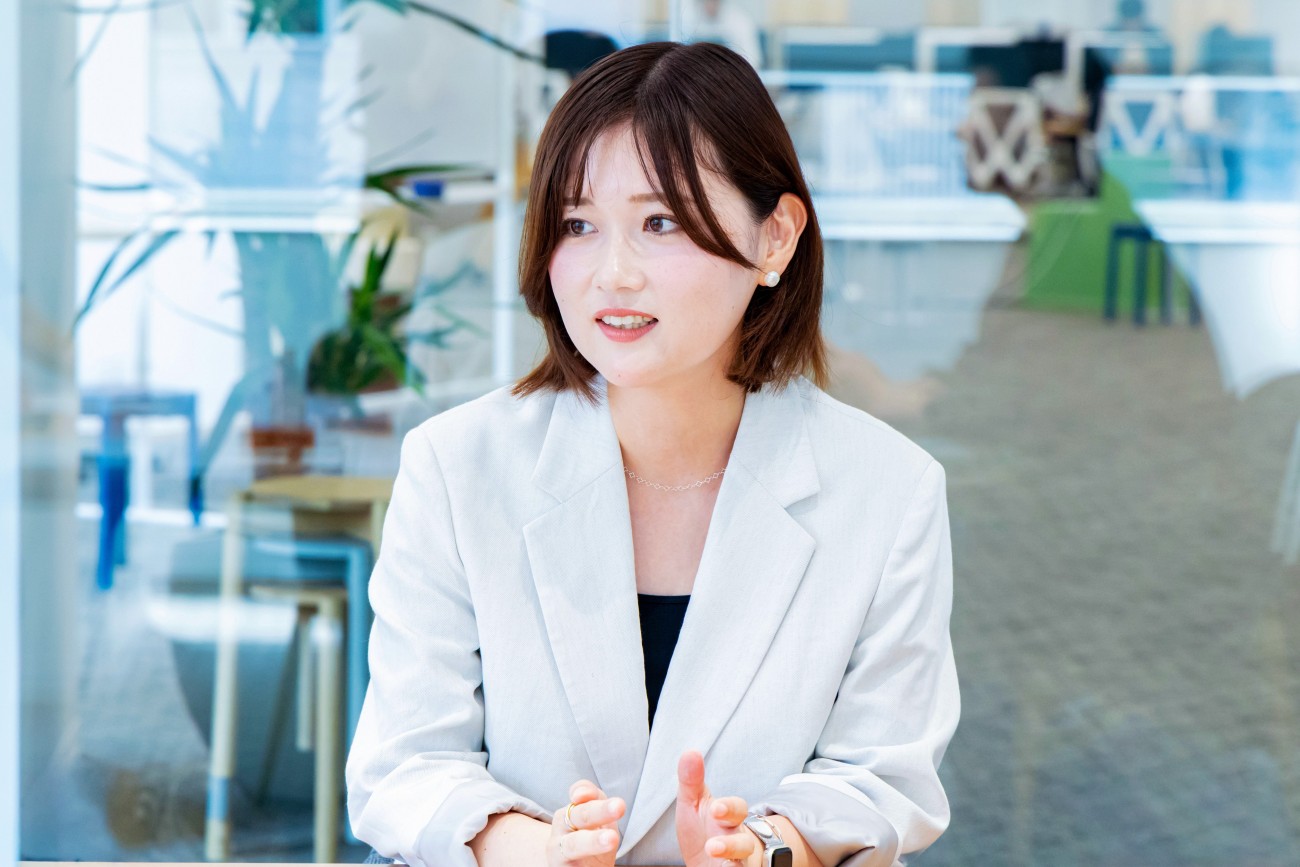丹下 恵里氏
